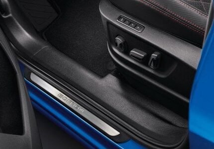 Dacia Duster كروم باب يسيك حمايةسي يديتيأمامي ليني 2009-2018 4 قطعة